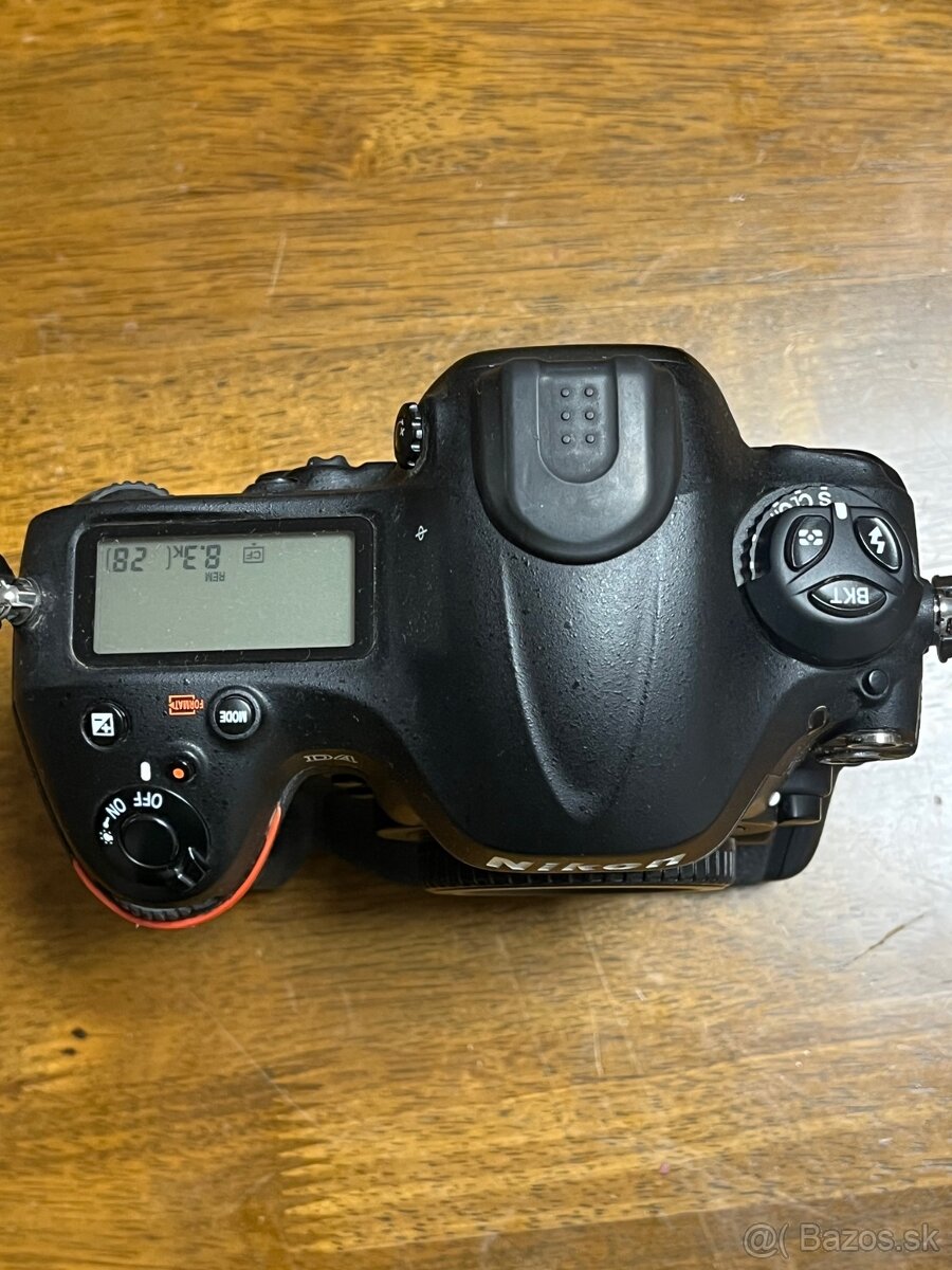 Nikon D4 - 2