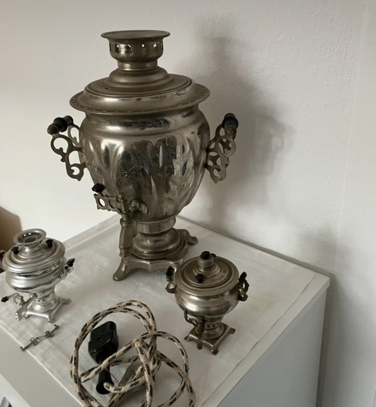 3 samovary/čajovary - 2