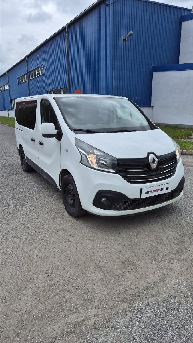 Renault minibus 8+1 - 2