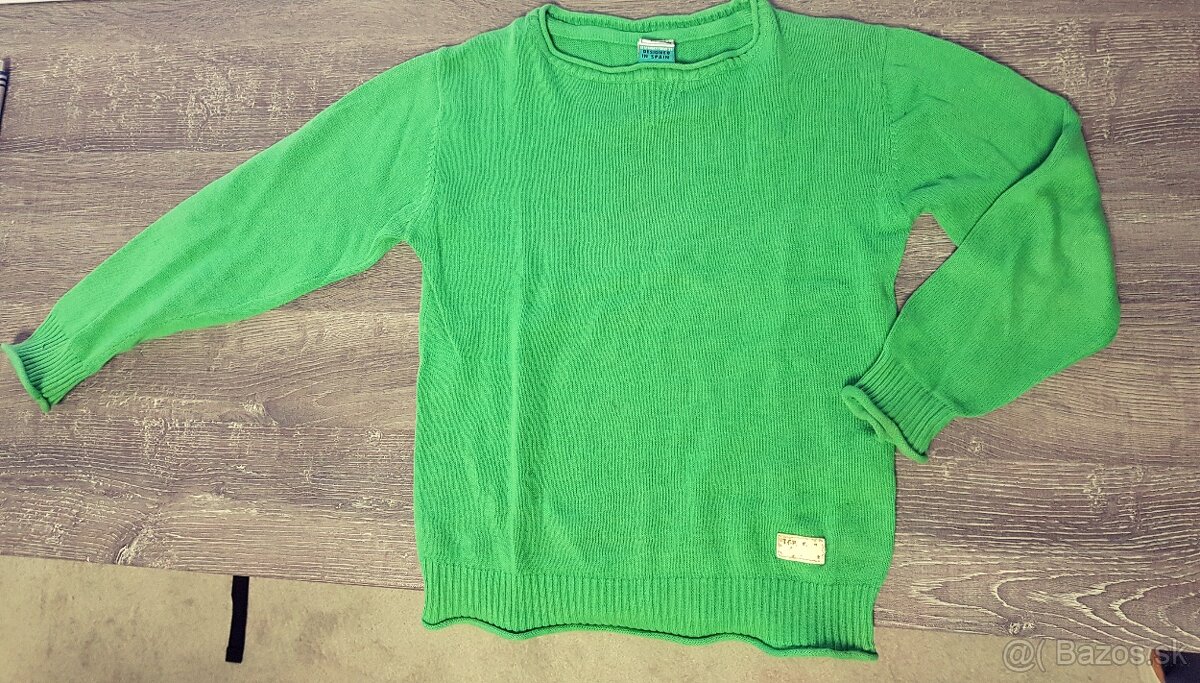 Chlapčenský sveter veľ.110 - 2
