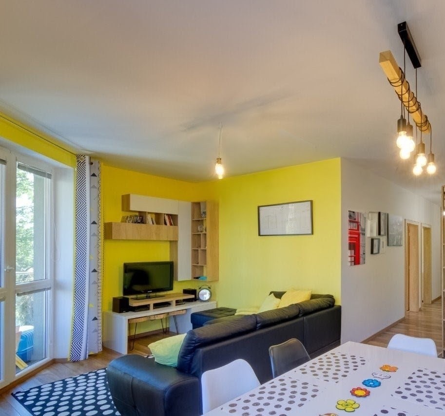 PRENÁJOM – slnečný 3iz byt v Petržalke - 2