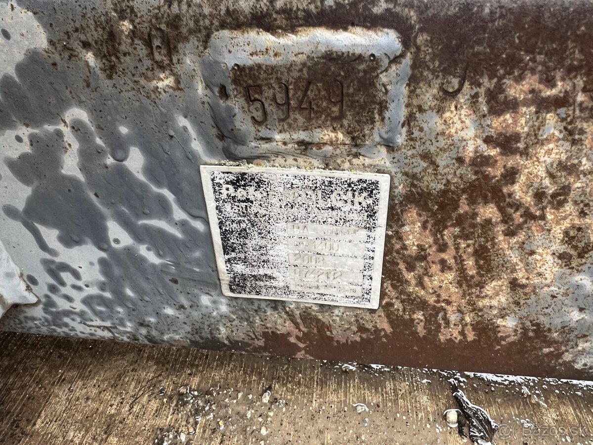 Pomocný rám korby pre nákladné vozidlo - 2