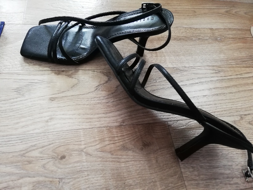 dámske sandále č.36 - 2