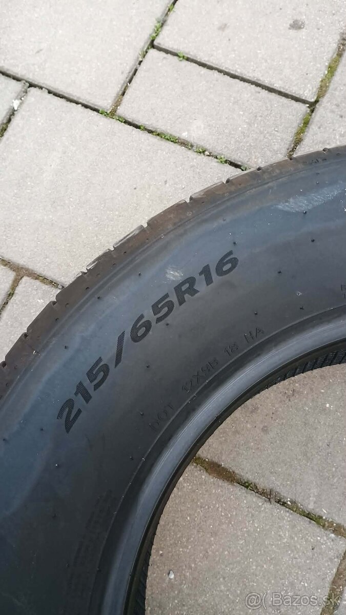 Hankook ventus prime4 215/65f16 - 2
