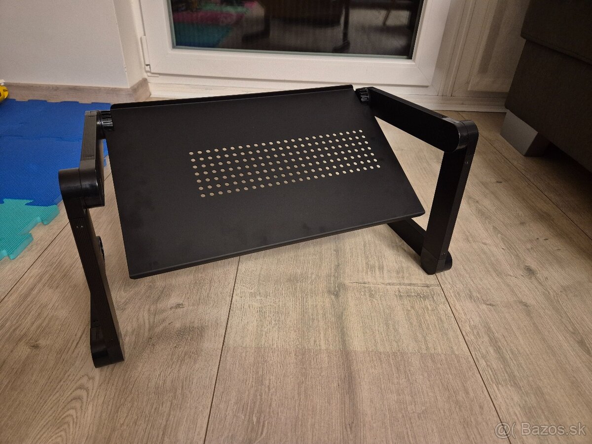 Skladaci stojan pre notebook - 2