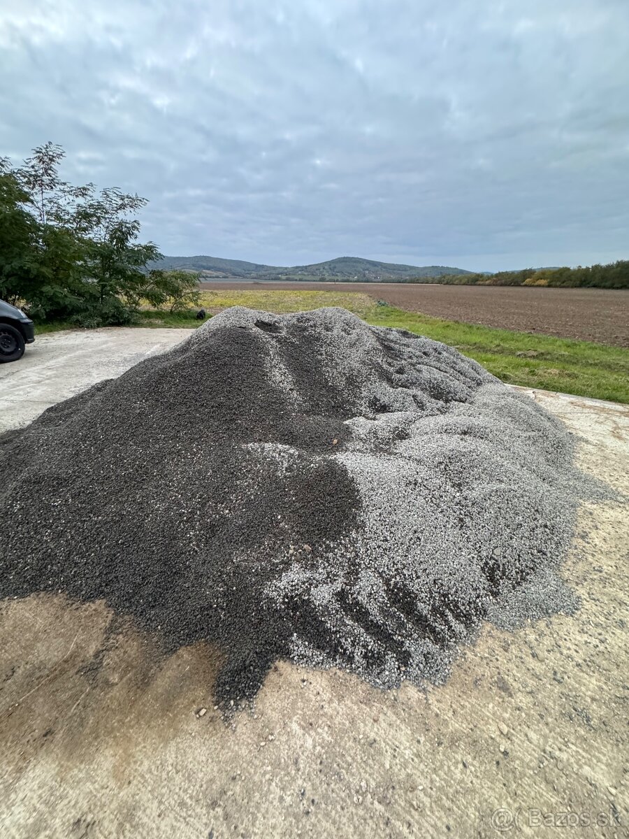 Frakcia 4-8mm kamenivo zámková dlažba podysp štrk - 2