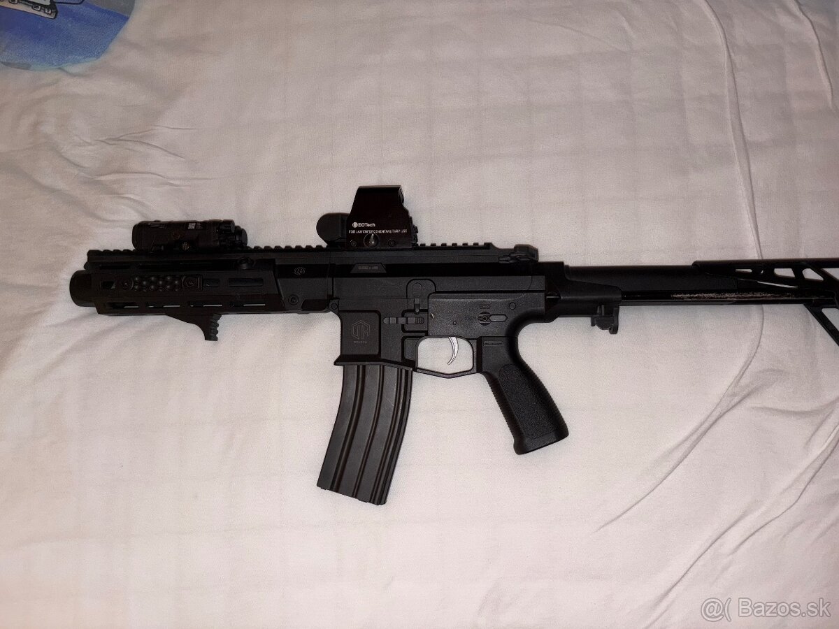 Airsoft zbraň - 2