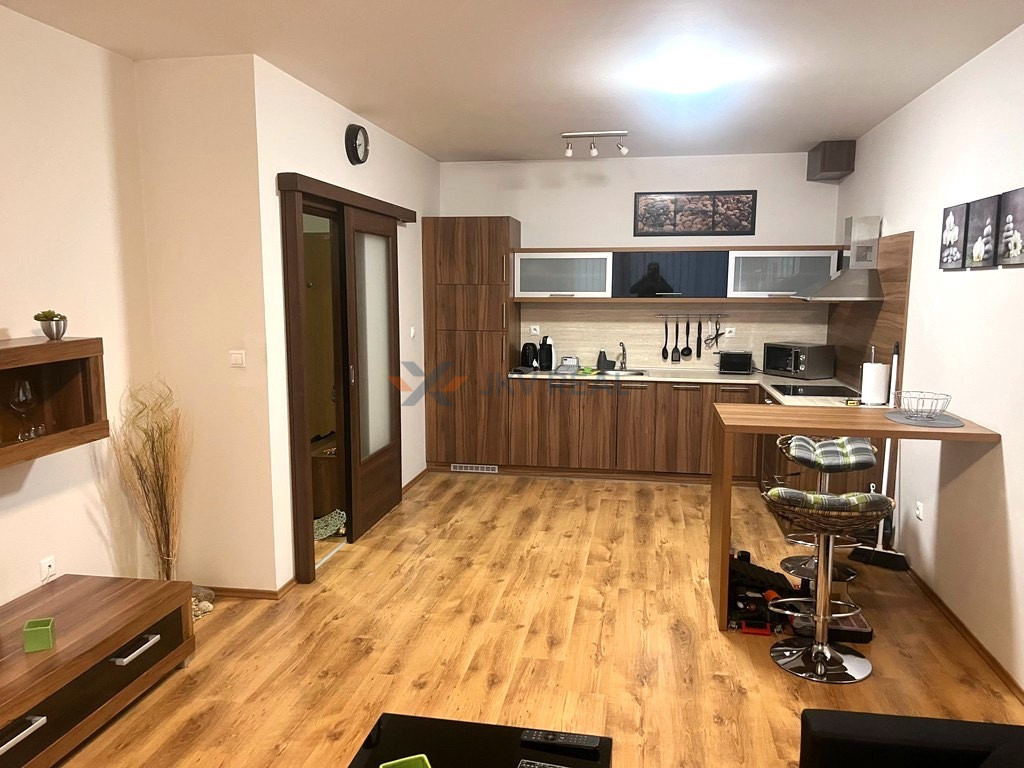 Na prenájom štýlový 2-izbový byt s parkovacím miestom - 2