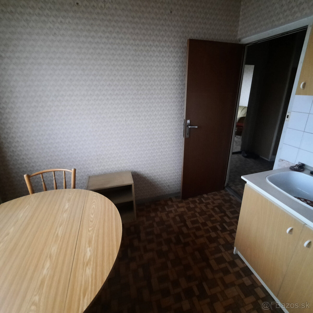 Na predaj 2-izbový byt, Sídlisko MIER - 2