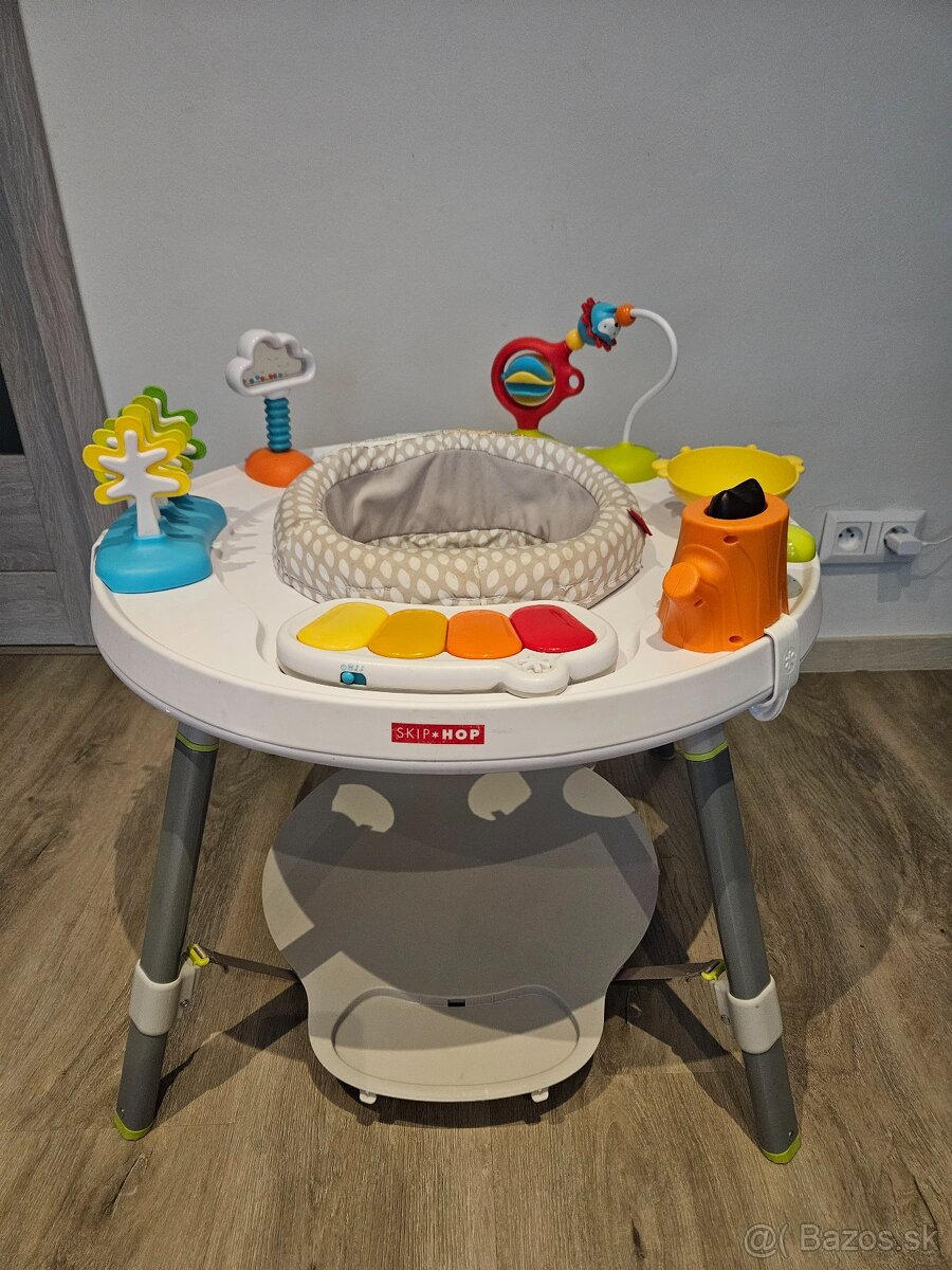 SKIP HOP Aktívne centrum 3v1 Explore&More - 2