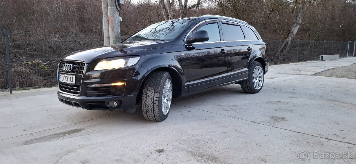 Audi Q7 4,2tdi - 2
