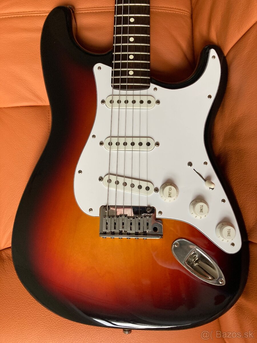 Fender Stratocaster USA - 2
