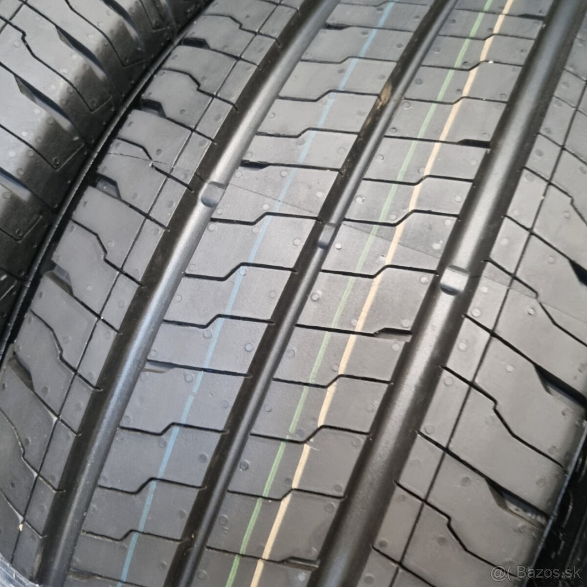 Letné pneumatiky 235/65 R16C CONTINENTAL - 2