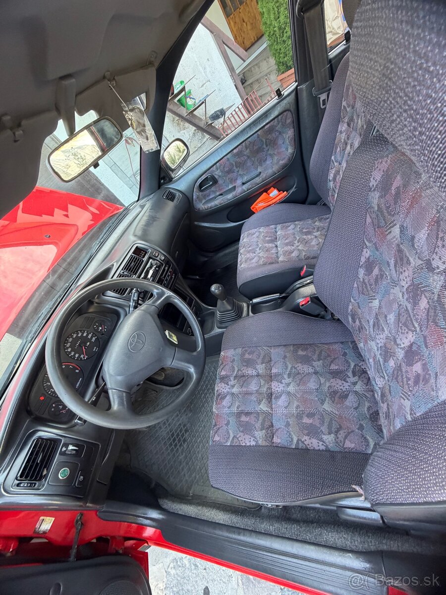 Toyota corolla e10 - 2