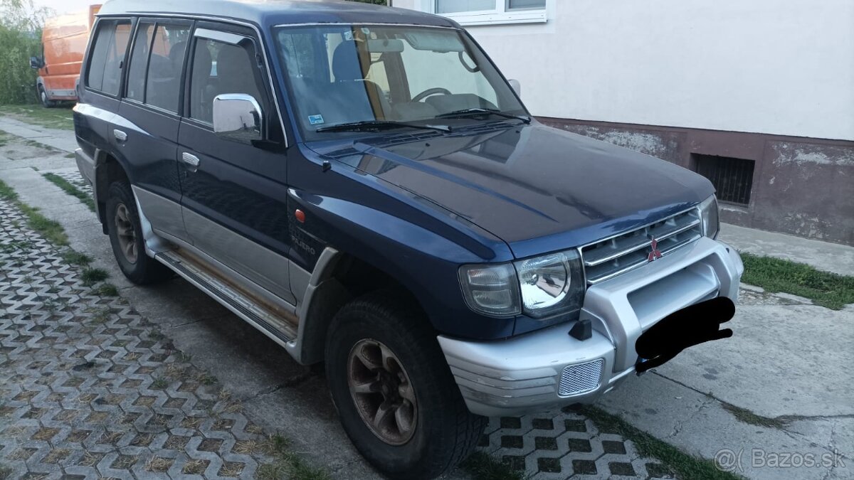 Mitsubishi Pajero GLS - 2