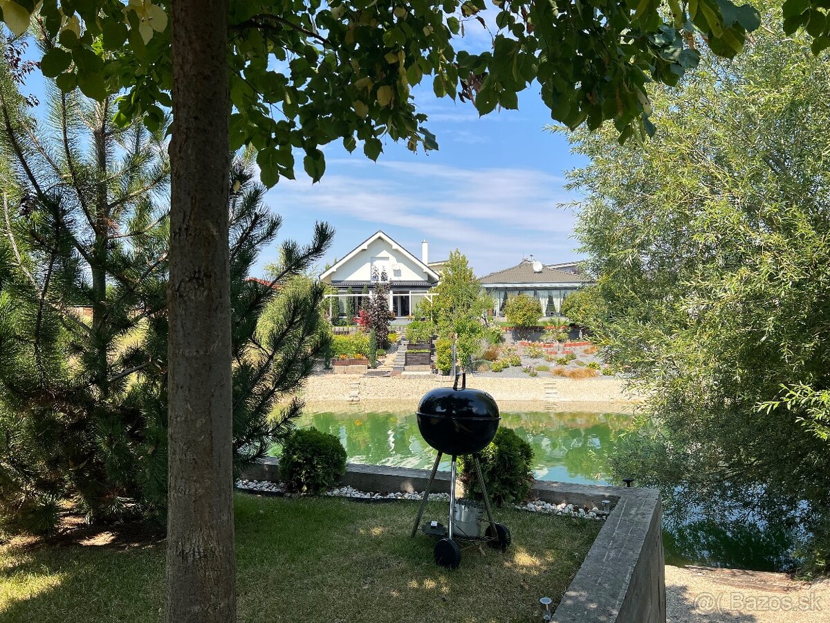 Prenajmem 4-izbový rodinný dom so vstupom do jazera – Green - 2