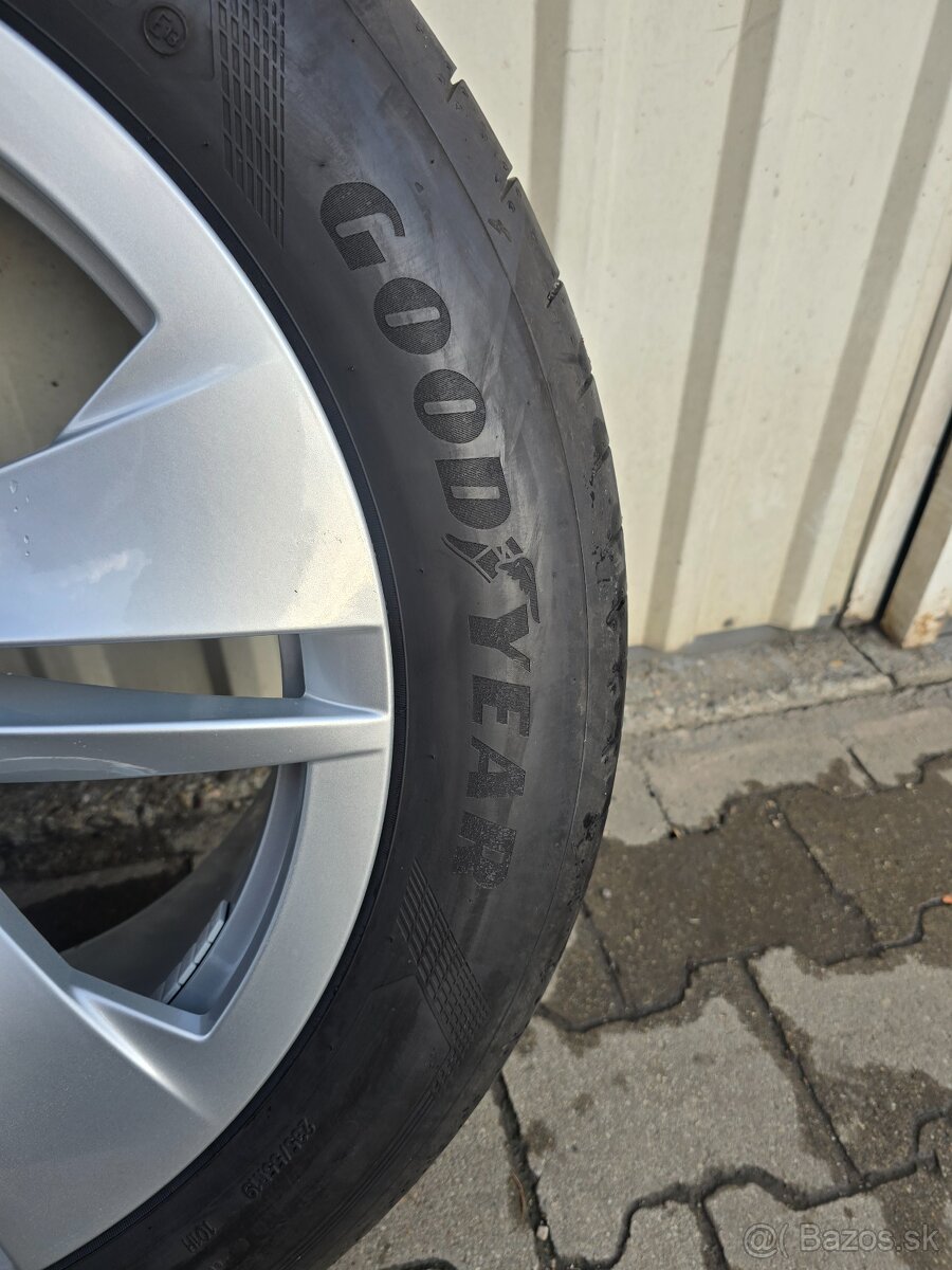 Letná sada 5x112 R19 original Škoda Enyaq - 2