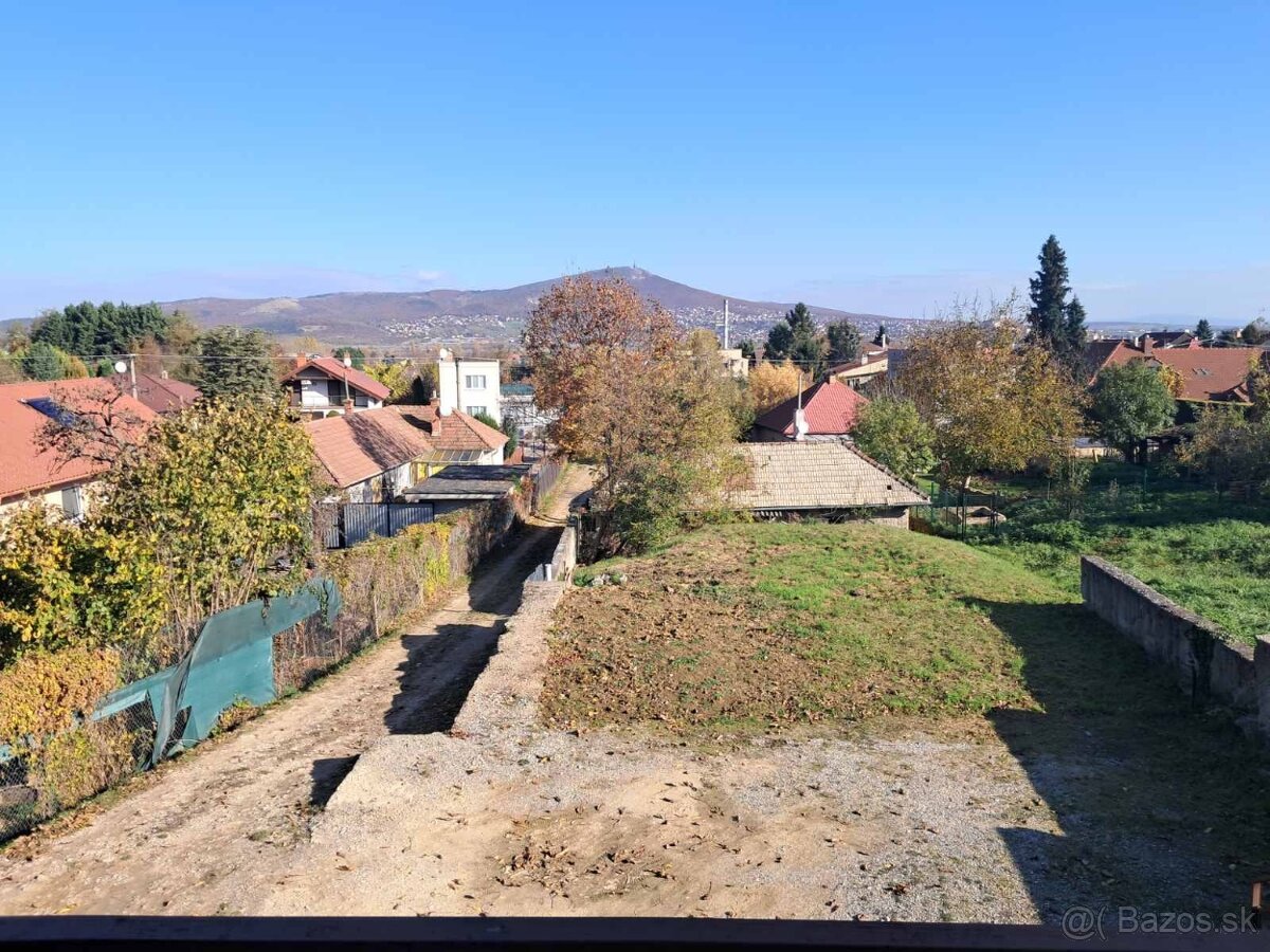 Investícia - Predám veľký RD ktorý ma zapísané 3byty na LV - 2