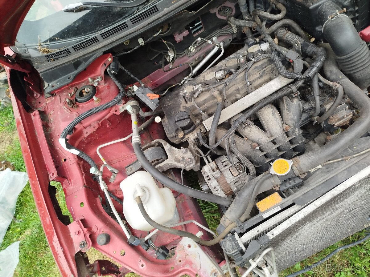 Mitsubishi lancer 2011 1.6 benzin - 2