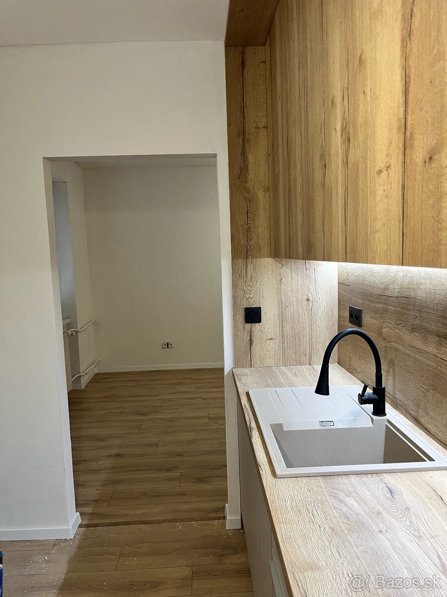 Prenájom 2i,bytu po komplet rekonštrukcii v centre Malaciek - 2