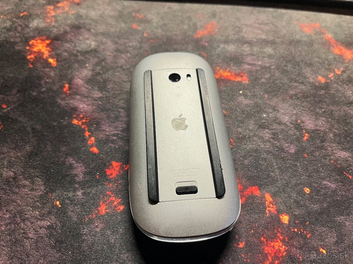 Apple Magic Mouse - baterková verzia - 2