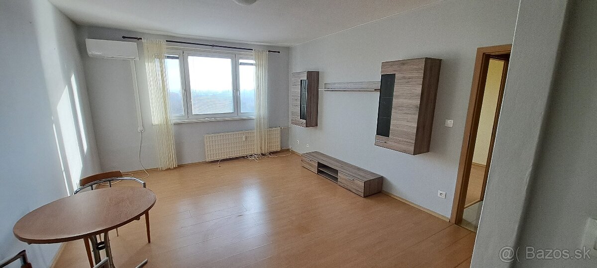 Byt na prenájom - 2