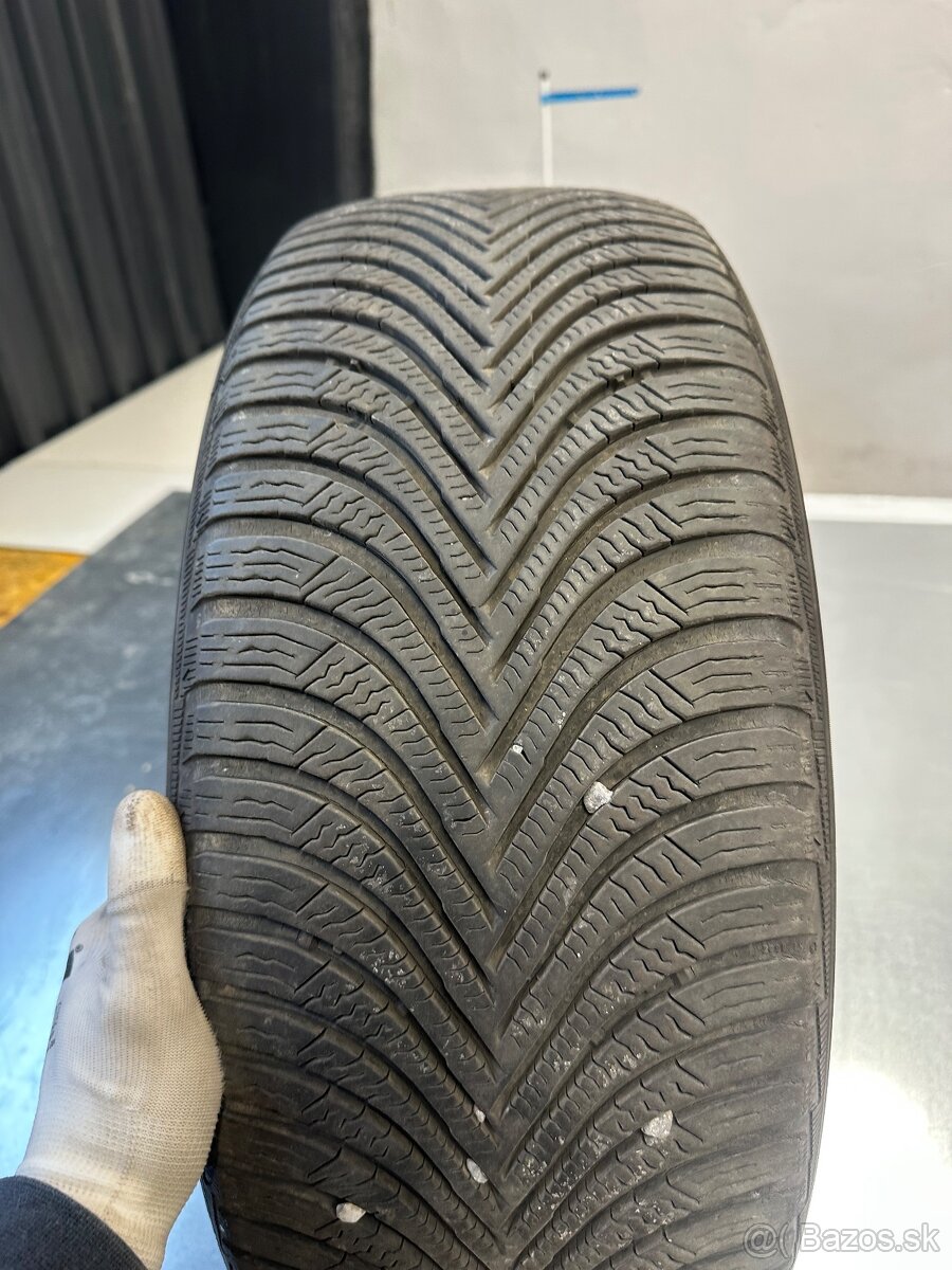 Michelin 225/55 r17 - 2