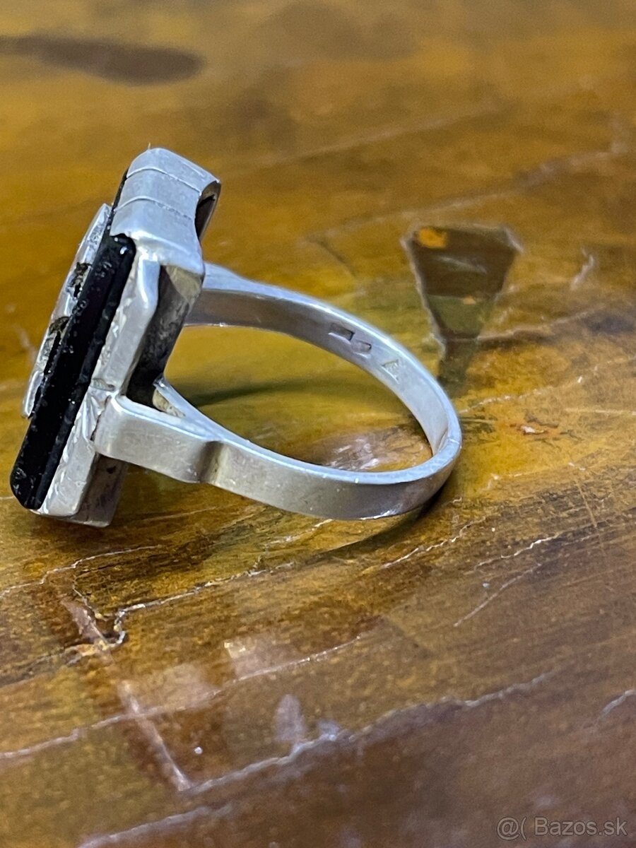 starozitny strieborný prsteň s monogramom - 2