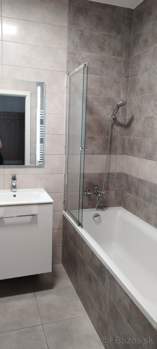 prenajom 2izb. byt galanta - 2