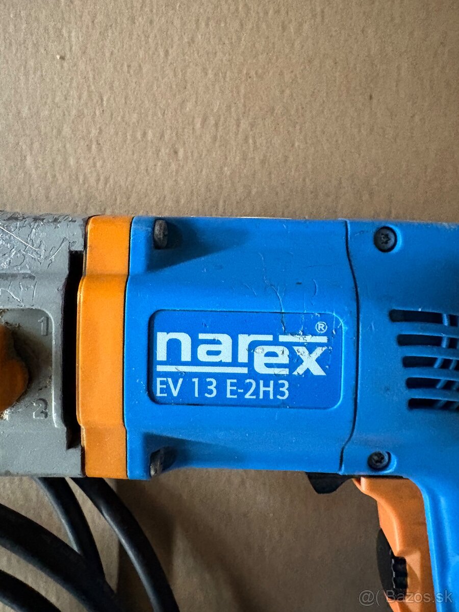 Vŕtačka Narex - 2