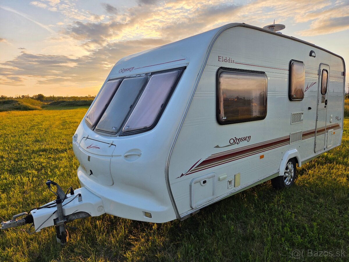 Predam karavan Elddis Odyssey 524 - 2