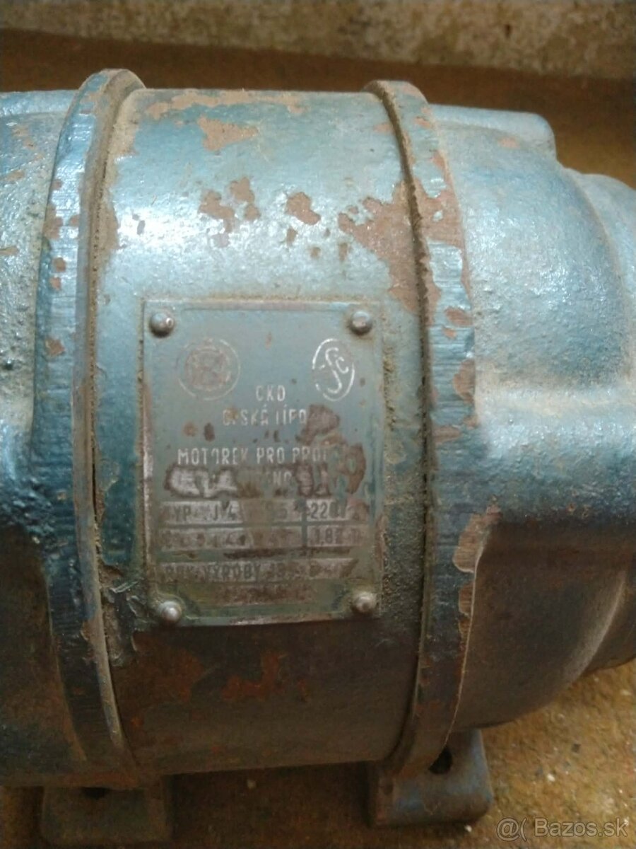 Motory - 2