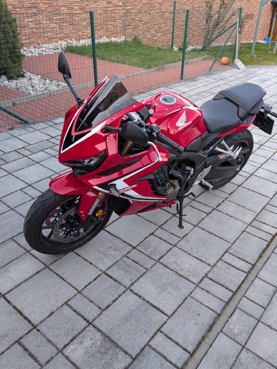 Predám Honda CBR 650R - 2