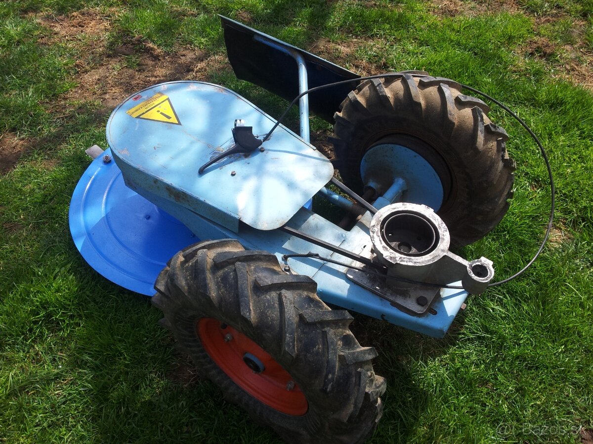 Bubnová kosačka Vari Lakr - 2