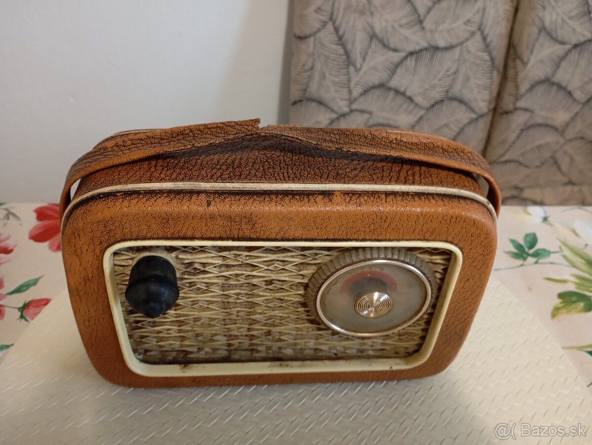 Predám staré rádia - 2