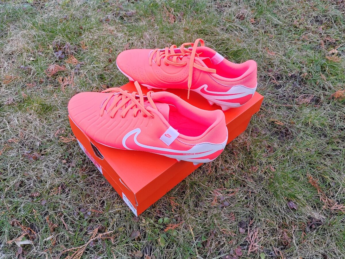 Kopačky Nike - 2