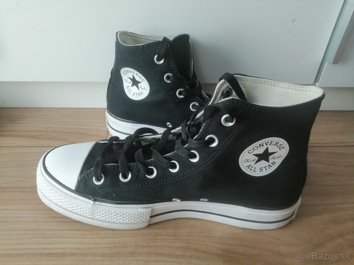Converse 41 - 2