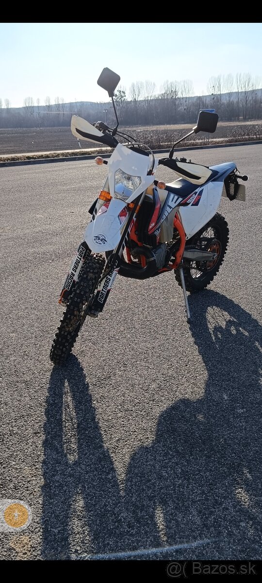 KTM exc 250 tpi six days 2019 na značkách