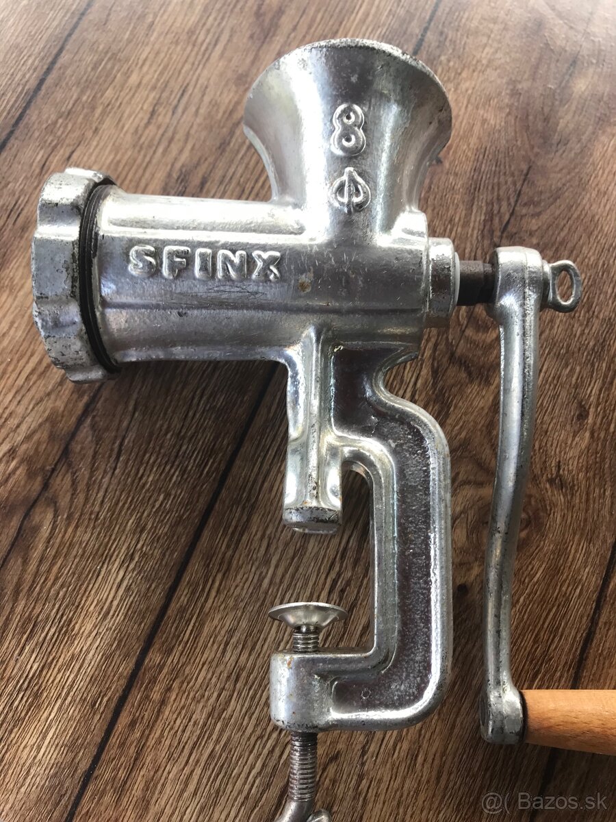 Mlynček na mäso - 2