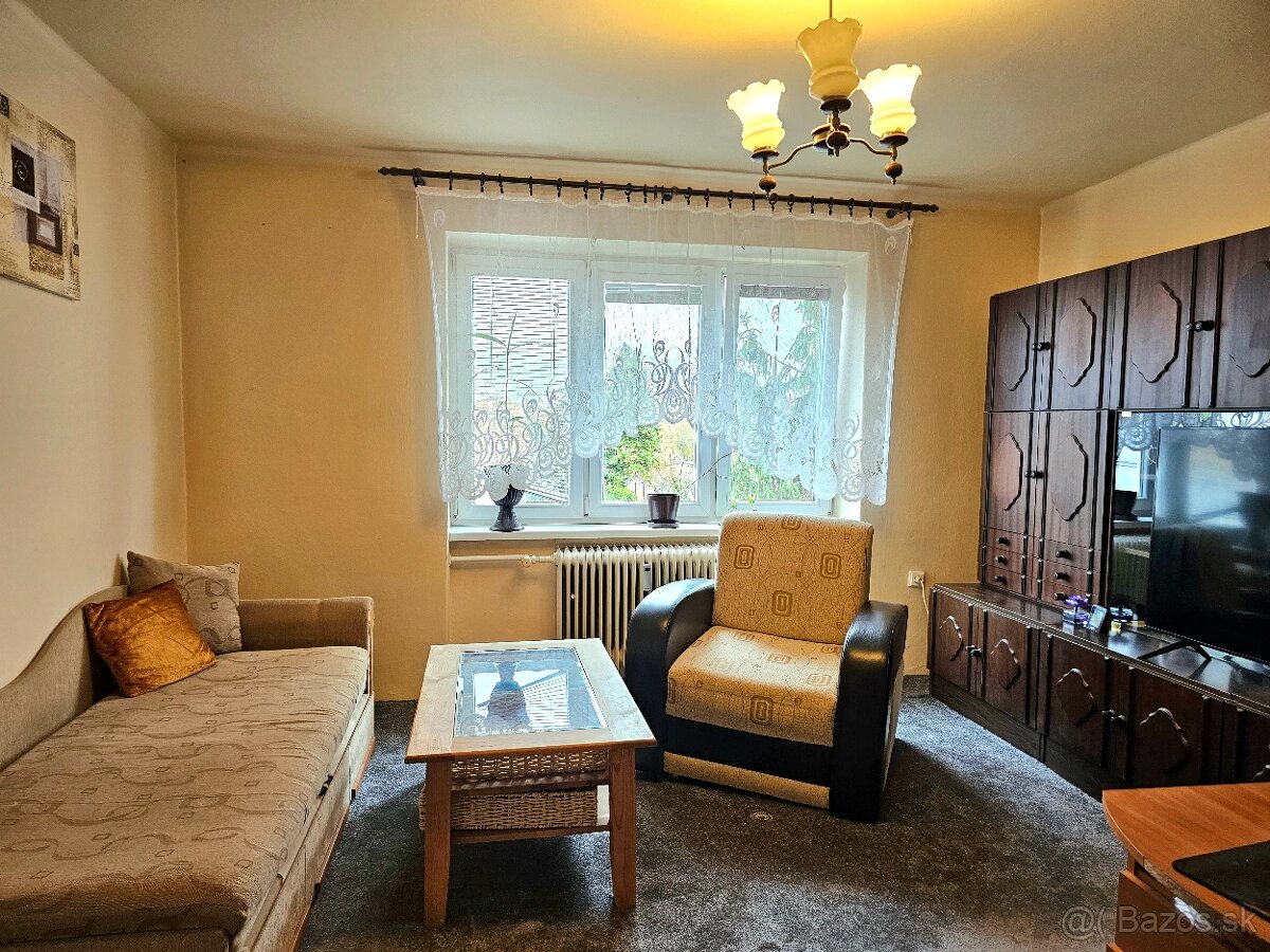 Prenájom 2 izb.byt Levice, ul. Ľ.Štúra - 2