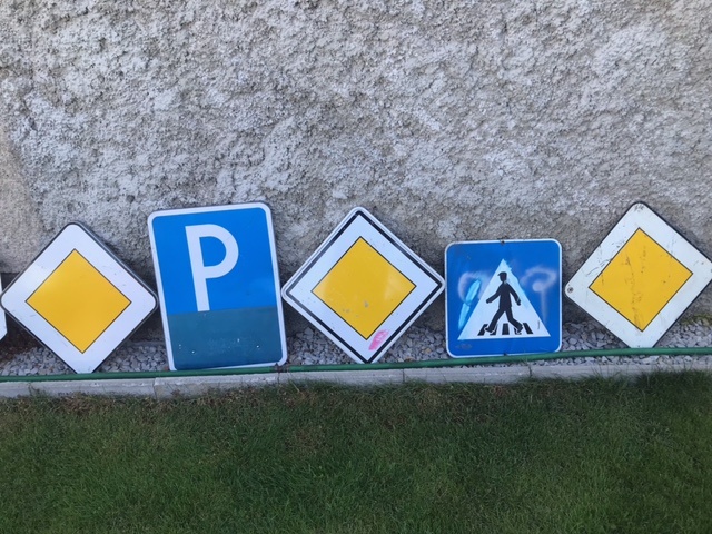 Dopravné značky - tabule - 2