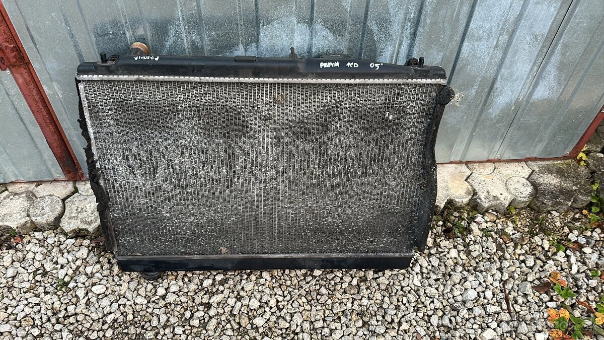 Predám nárazník Blatník Sahara Chladič Volant dvere PREVIA - 2