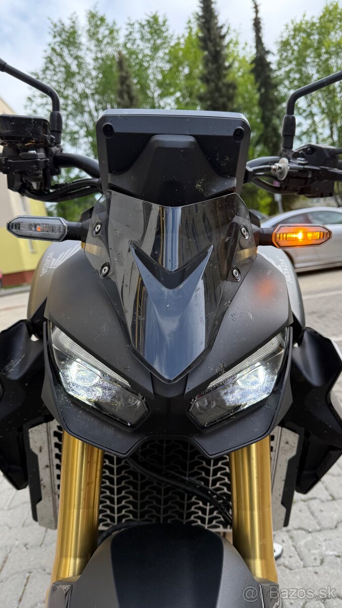 Honda CB1000 Hornet SP - 2