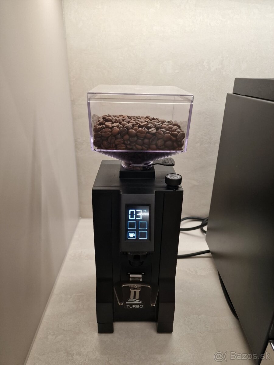 Astoria Loft Coffee Machine - 2