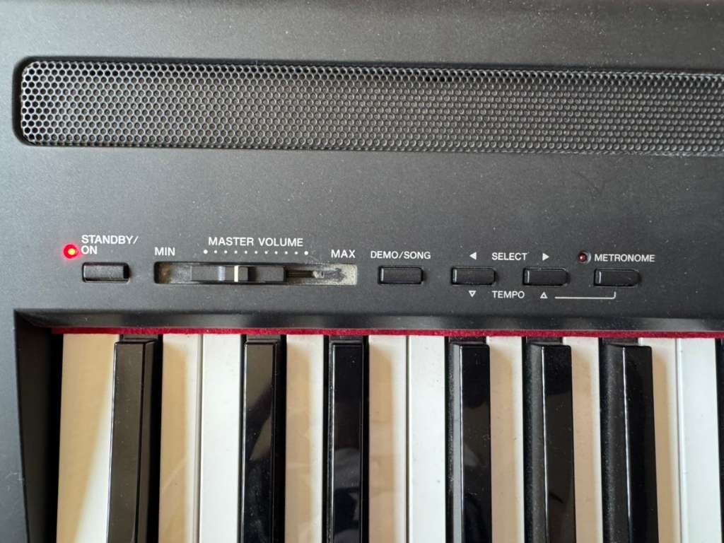 Yamaha E-Piano Digital P-85 - 2