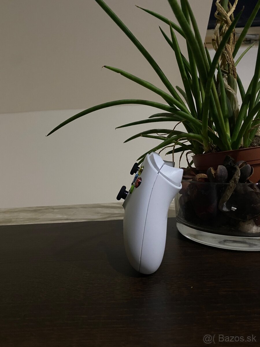 Xbox One/Series ovládač - 2