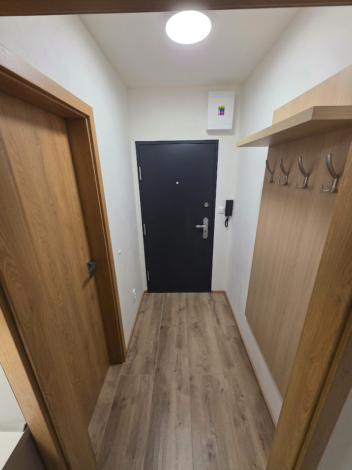 Prenájom 1,5 izbový byt Lipany - 2