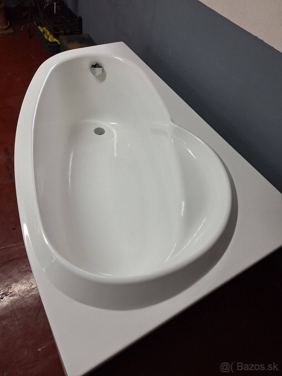 Rohová vaňa - 2