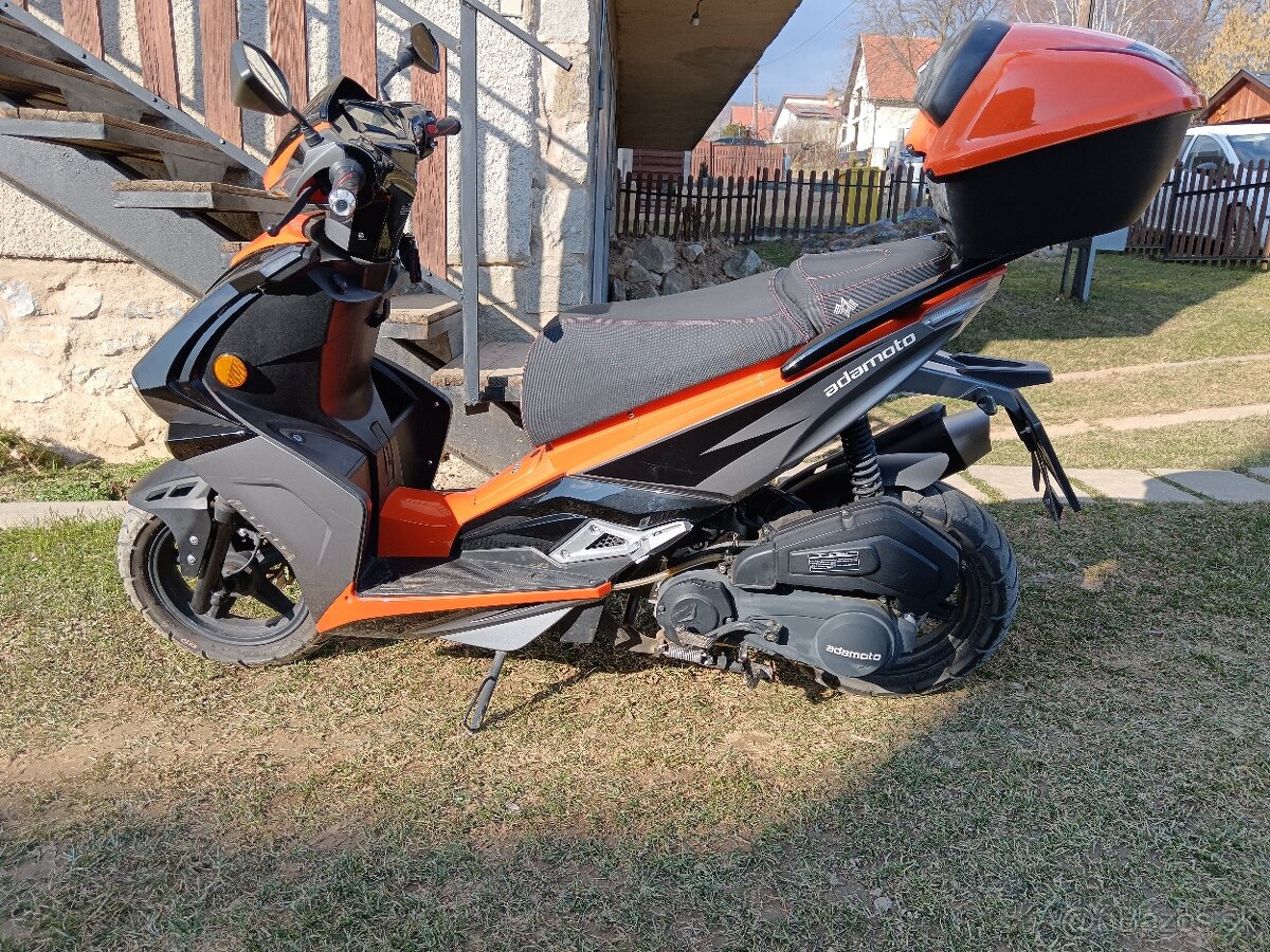 Adamoto fast 125 - 2