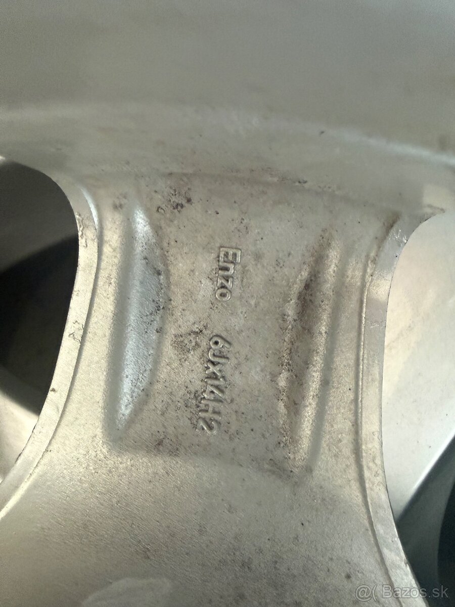 4x108 R14 - 2